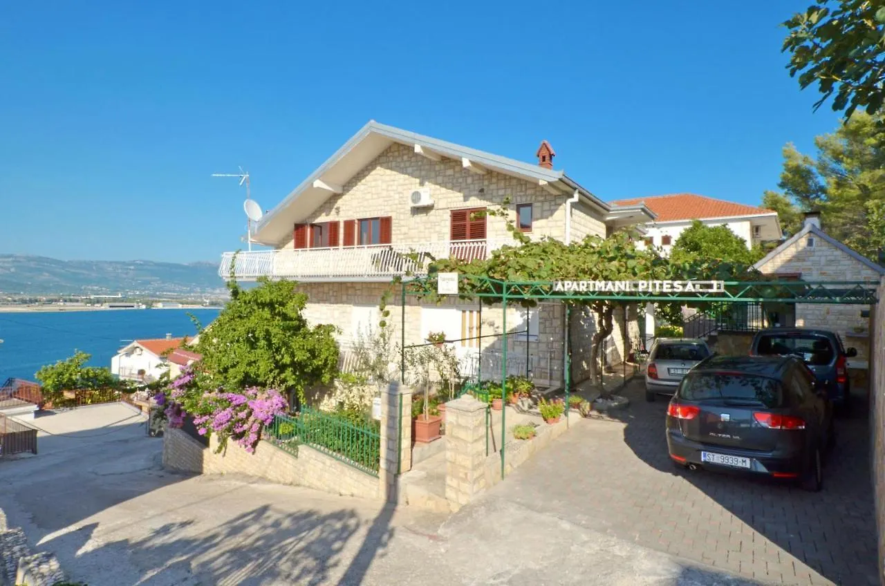 Apartments Pitesa Trogir