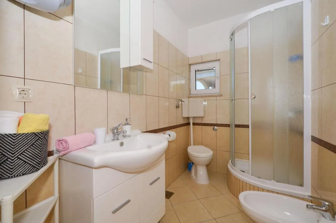 Apartments Pitesa Trogir