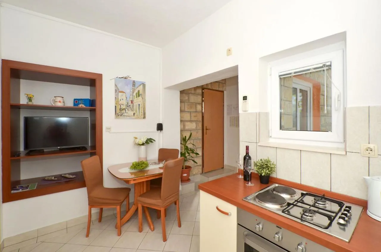 Apartments Pitesa Trogir 0*,  Croatia
